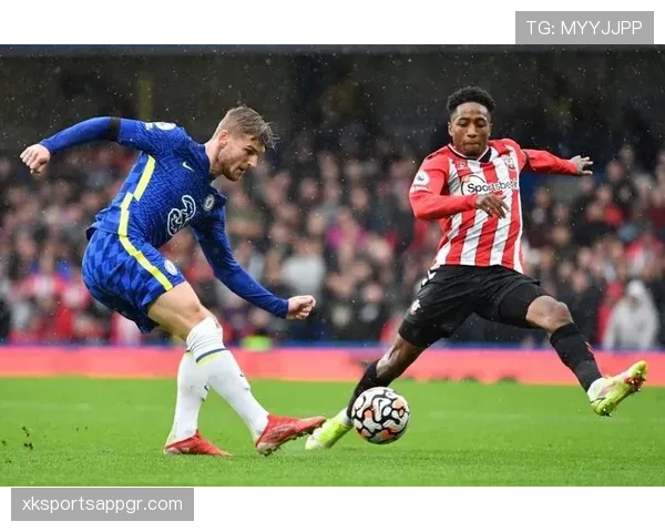 科瓦契奇高位逼抢下的抗压出球能力解析